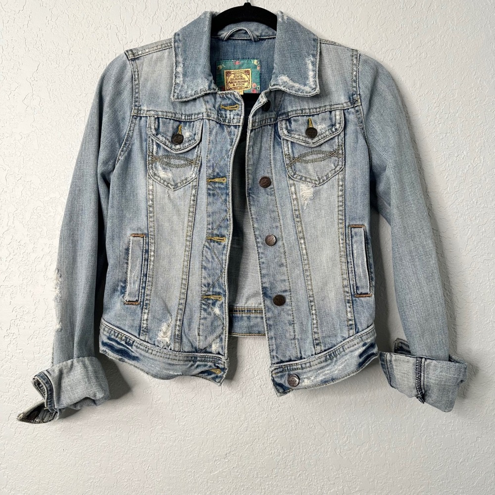 Vintage‎ Y2K Abercrombie & Fitch Distressed Denim Jacket Cropped Jean Jacket S